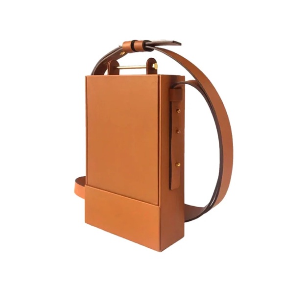 NAPPA DORI RADIO BAG STRUCTURED CROSSBODY SHOULDER BAG Tan - Picture 4 of 11